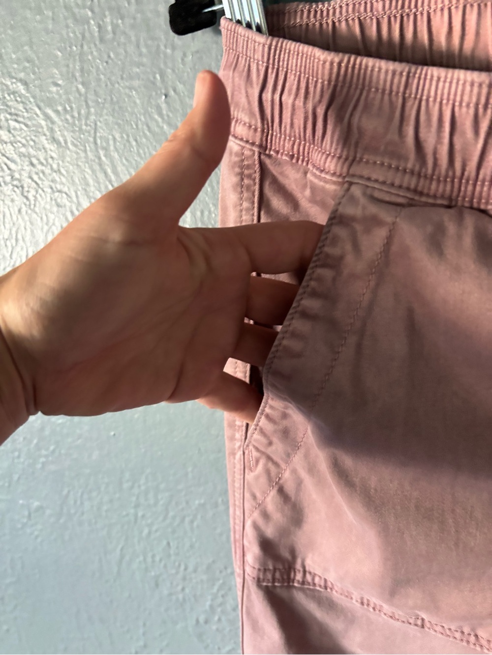 American Eagle Pink Utility Jogger Pants Size 8 Drawstring - Picture 12 of 12